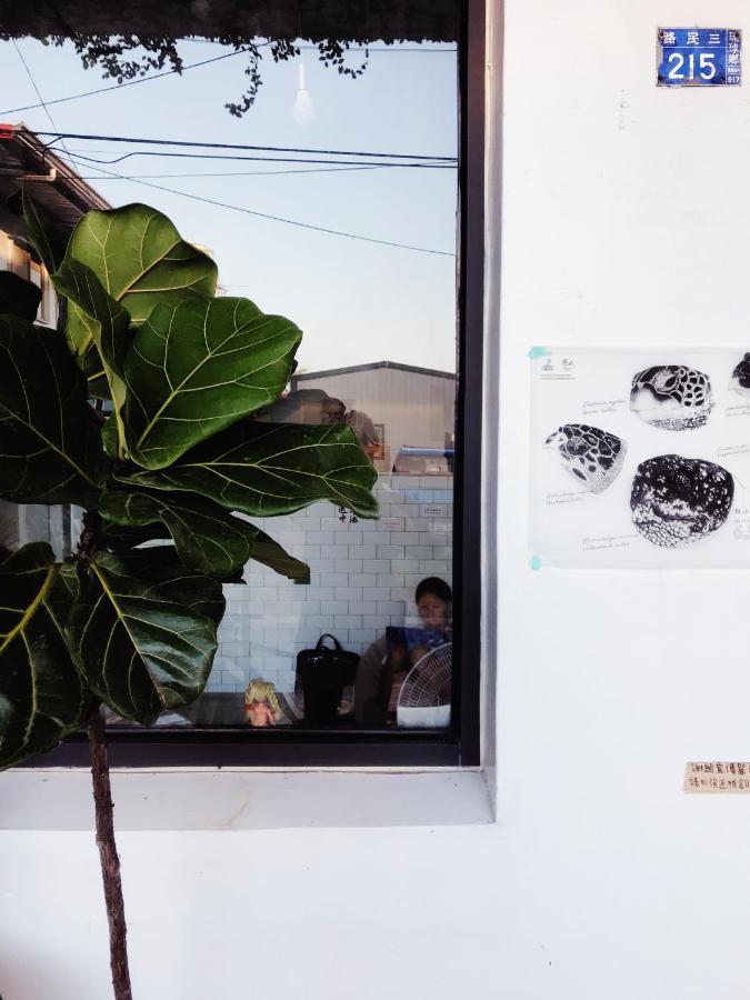 群青所 Gatherers Hostel Сяолюцю Экстерьер фото