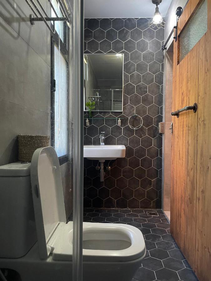 群青所 Gatherers Hostel Сяолюцю Экстерьер фото